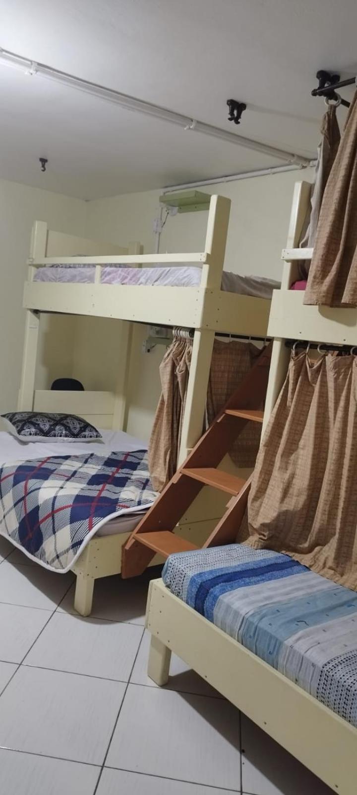 Hostel Em Brusque - Para Quem Busca Economia - Otima Localizacao エクステリア 写真