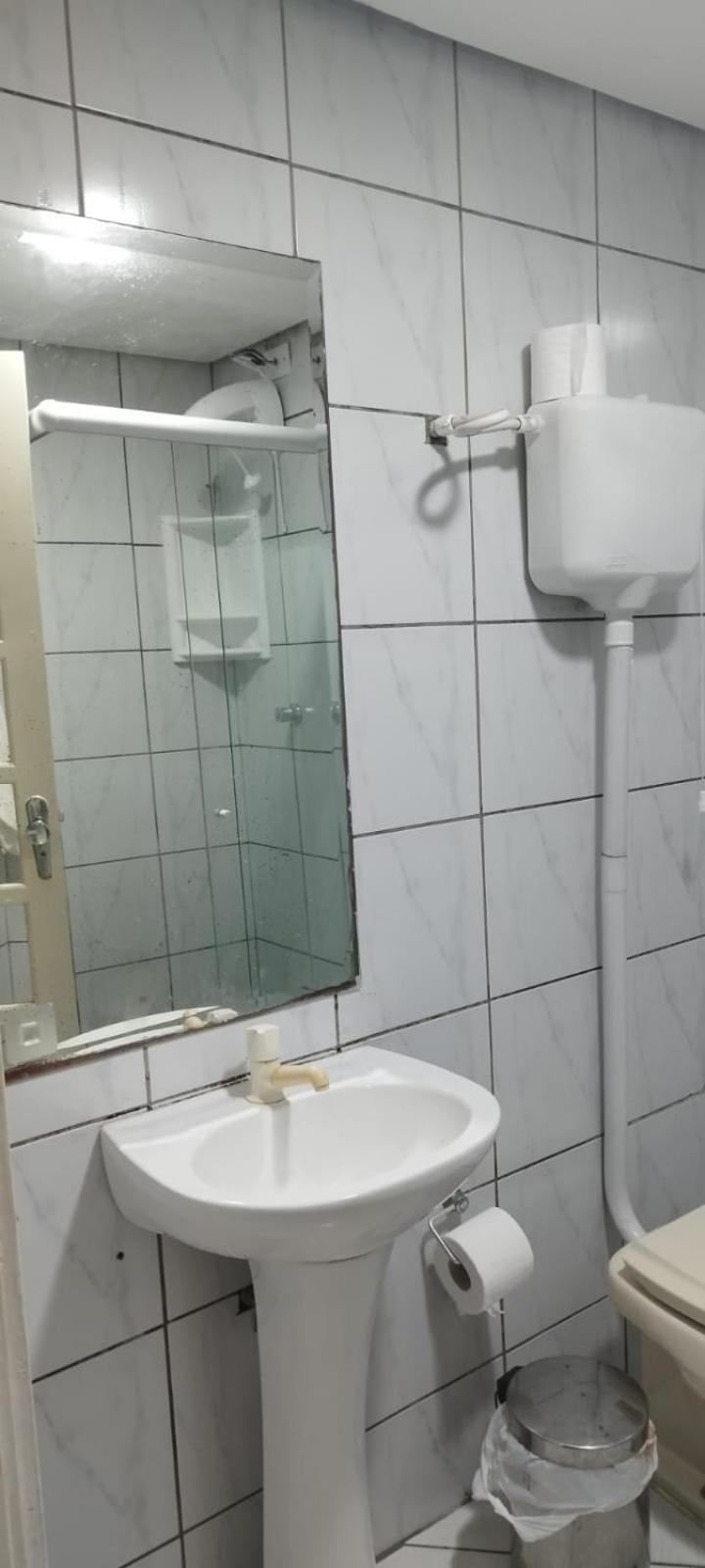 Hostel Em Brusque - Para Quem Busca Economia - Otima Localizacao エクステリア 写真